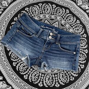 American Eagle jeans shorts 🖤